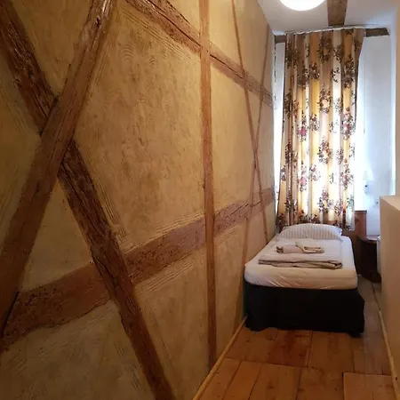 Restaurant Toscana 3* Νάουμπουργκ
