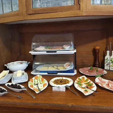 ホテル Restaurant Toscana 3*