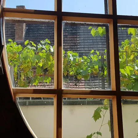 ホテル Restaurant Toscana